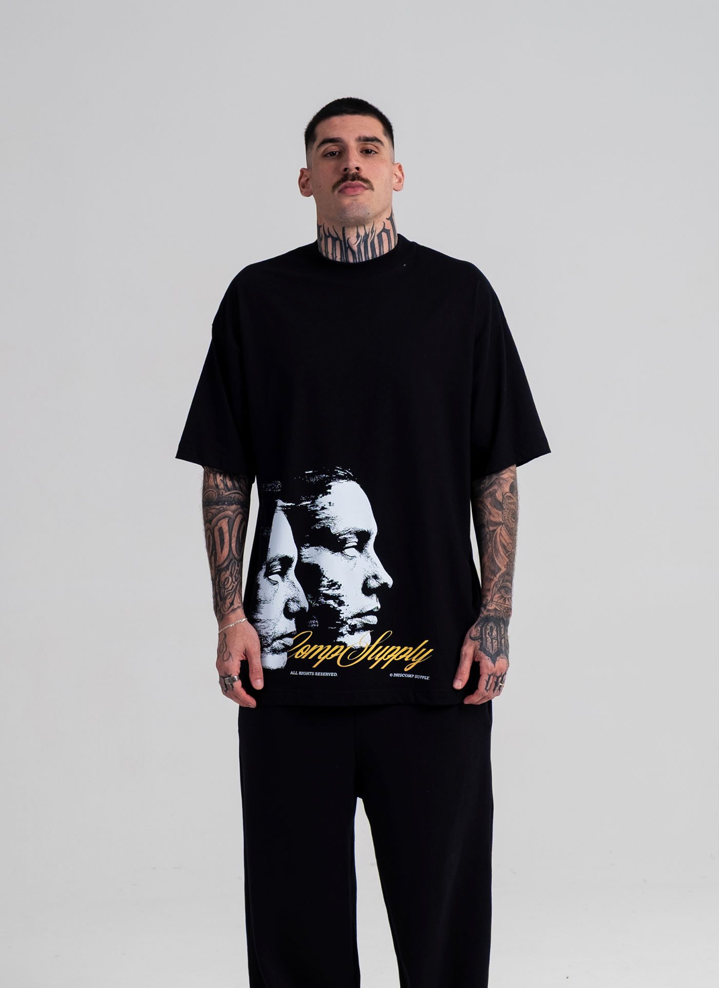 CAMISETA MASCULINA | OVERSIZED | ALGODÃO DE ALTA QUALIDADE