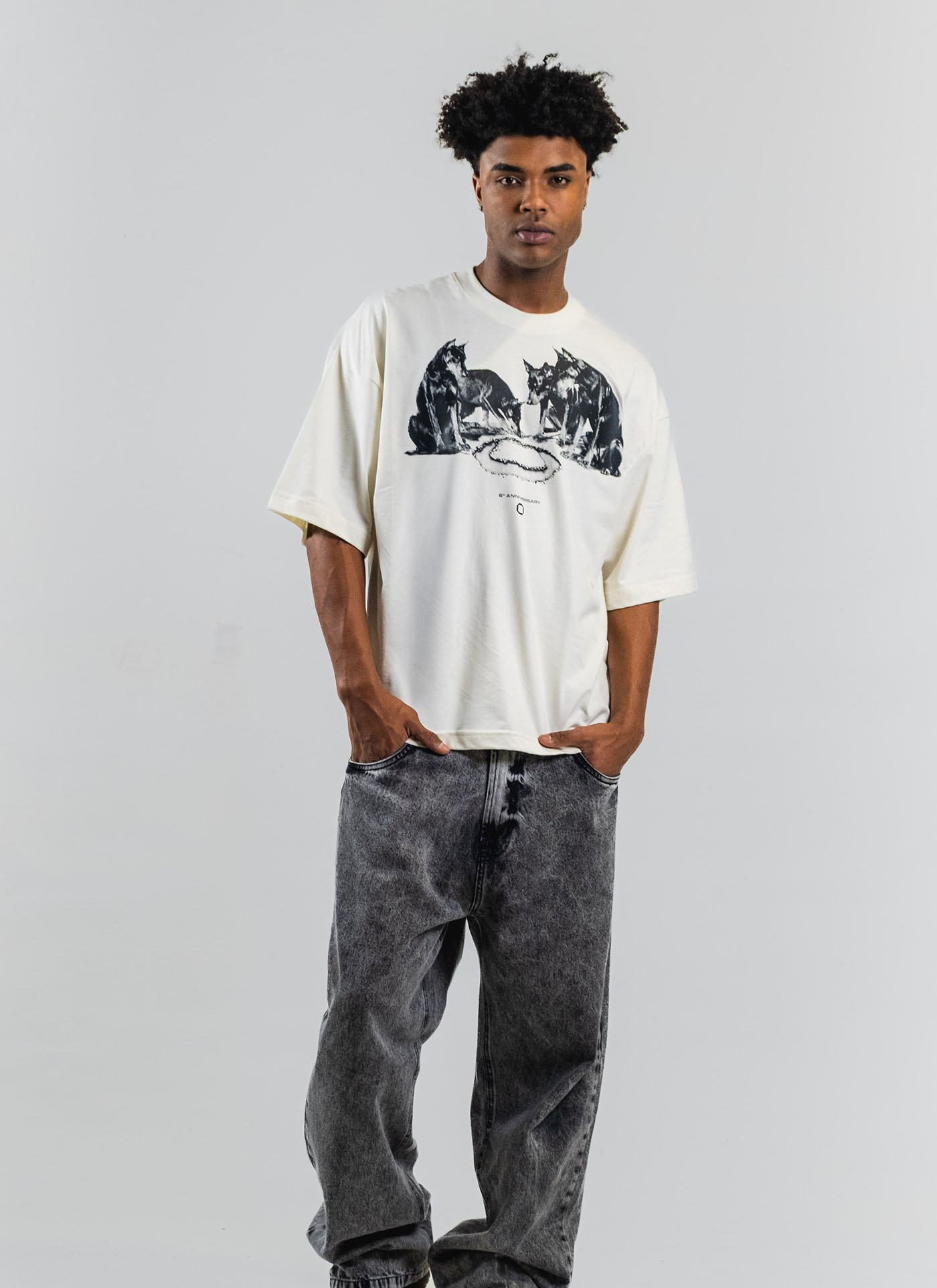 CAMISETA BOXY - SURVIVAL - OFF WHITE