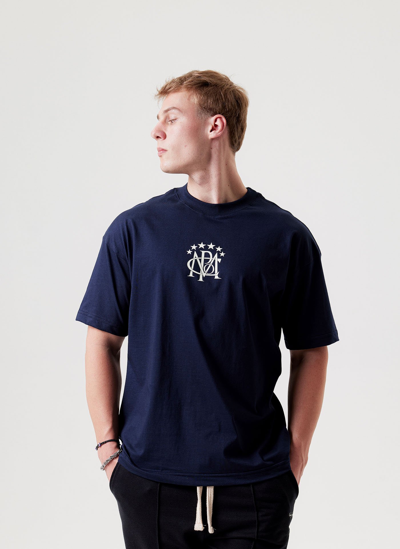 CAMISETA OVERSIZED | MASCULINA | ESTAMPA MINIMALISTA | EMBLEM AZUL