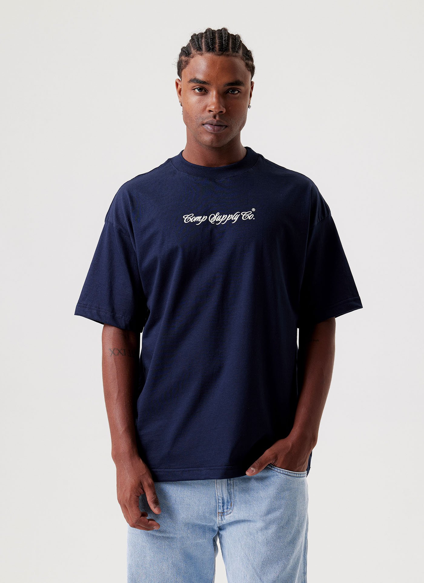 CAMISETA OVERSIZED DE ALGODÃO AZUL MARINHO LIMIT